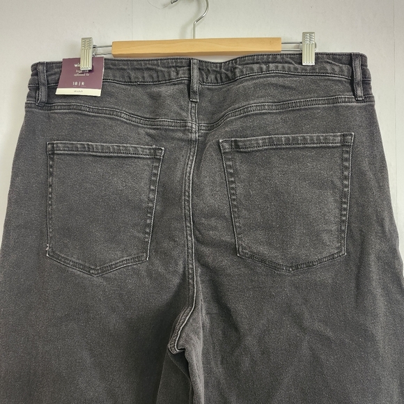 NWT Ava & Viv Black High Rise Wide Leg Jeans Size 18 - Picture 5 of 9